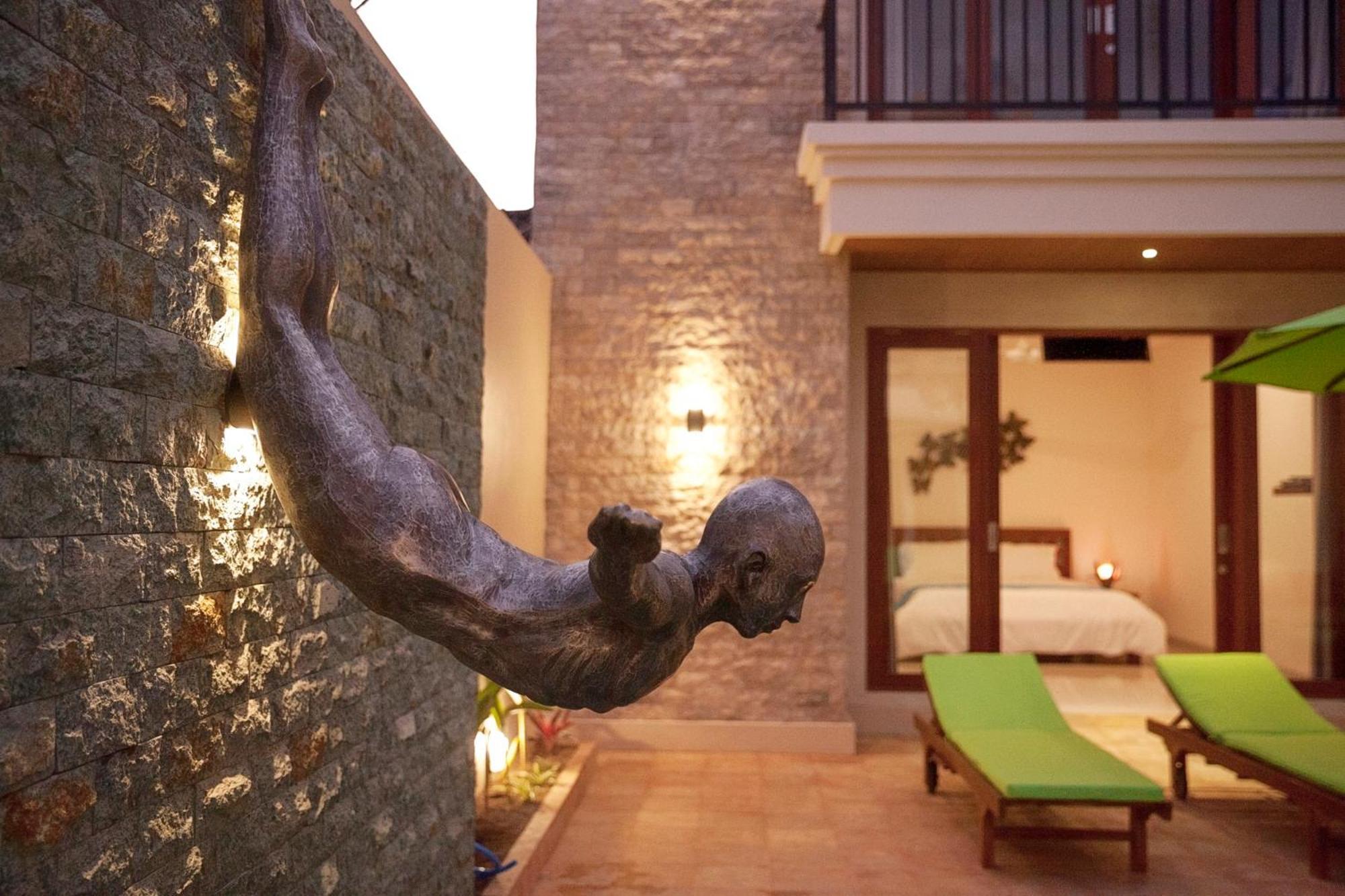 Pineapple Villa Sanur Exterior photo