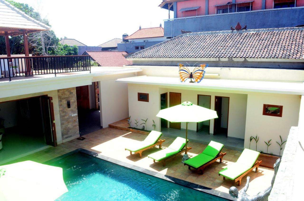 Pineapple Villa Sanur Exterior photo