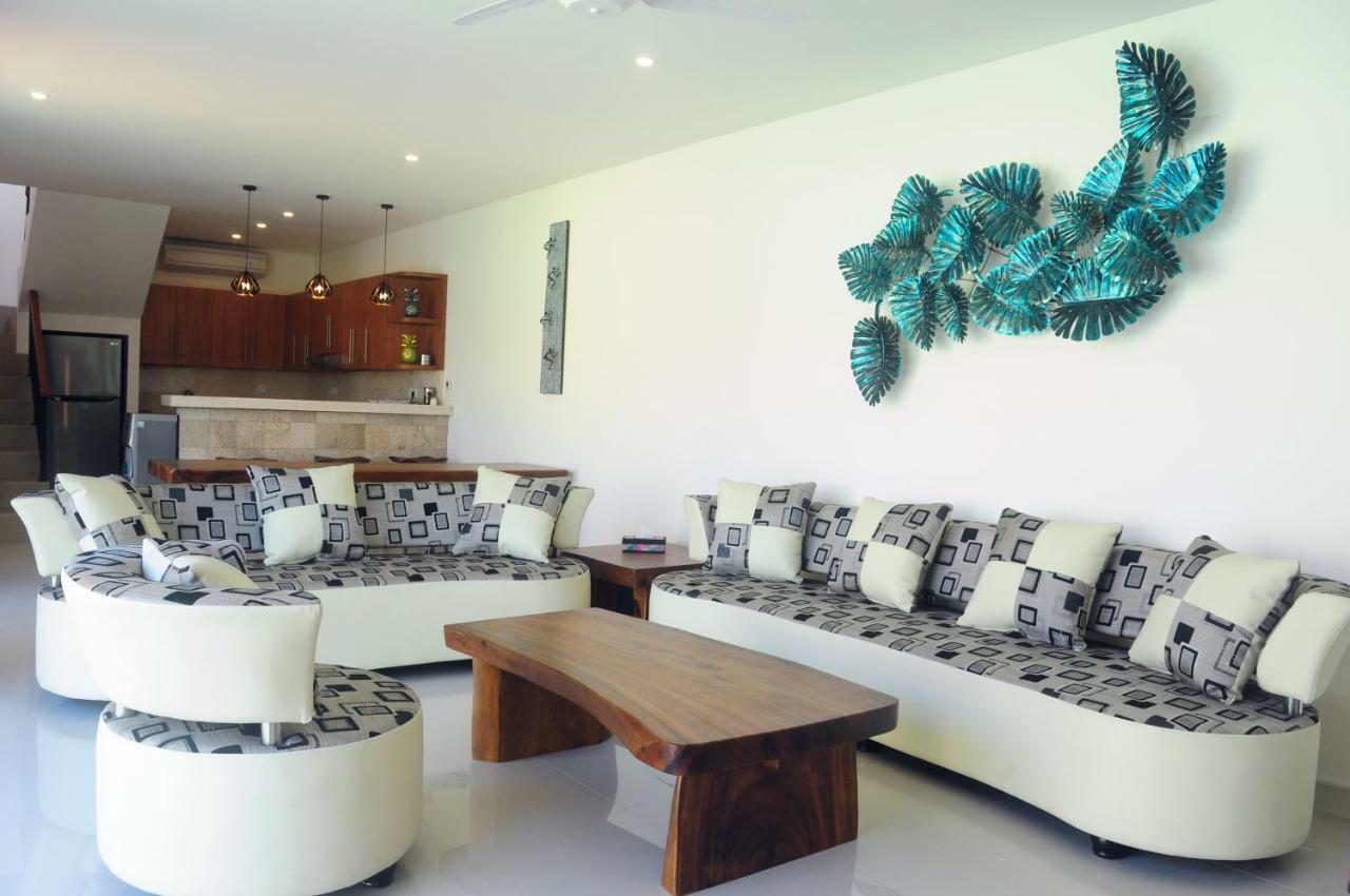 Pineapple Villa Sanur Exterior photo