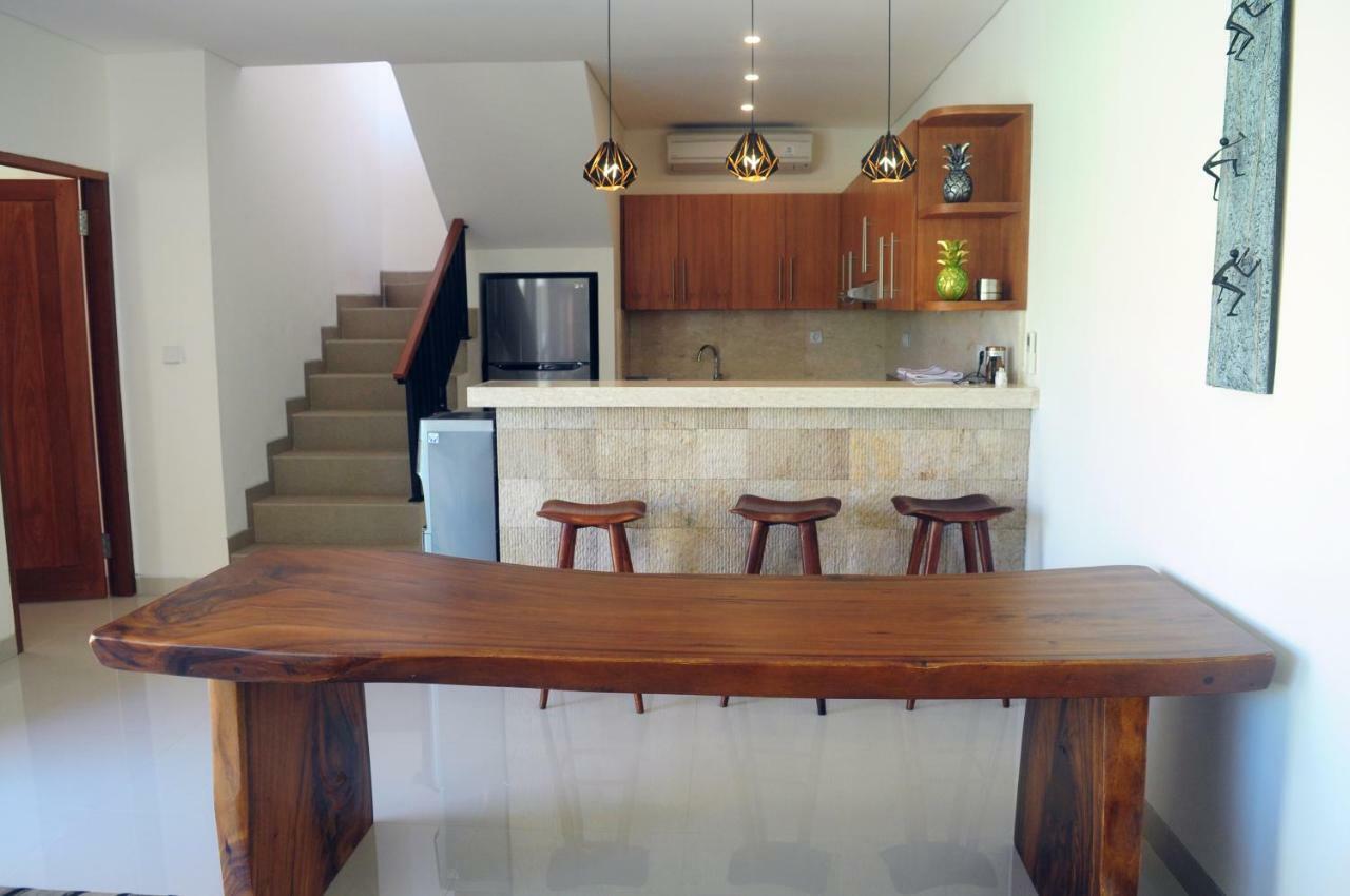 Pineapple Villa Sanur Exterior photo