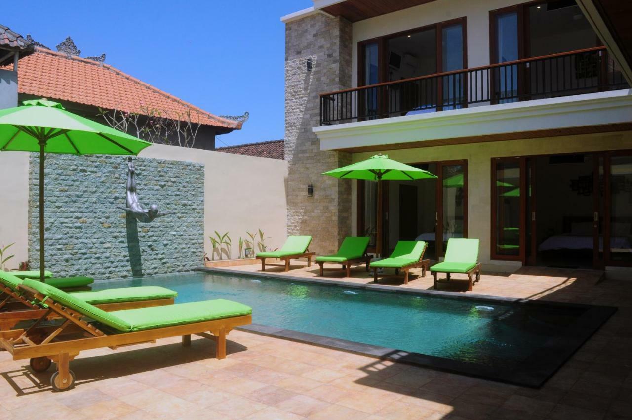 Pineapple Villa Sanur Exterior photo